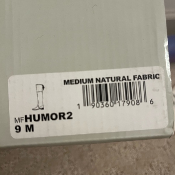 Brown Marc Fischer over the knee boots. Size 9. - Picture 7 of 7